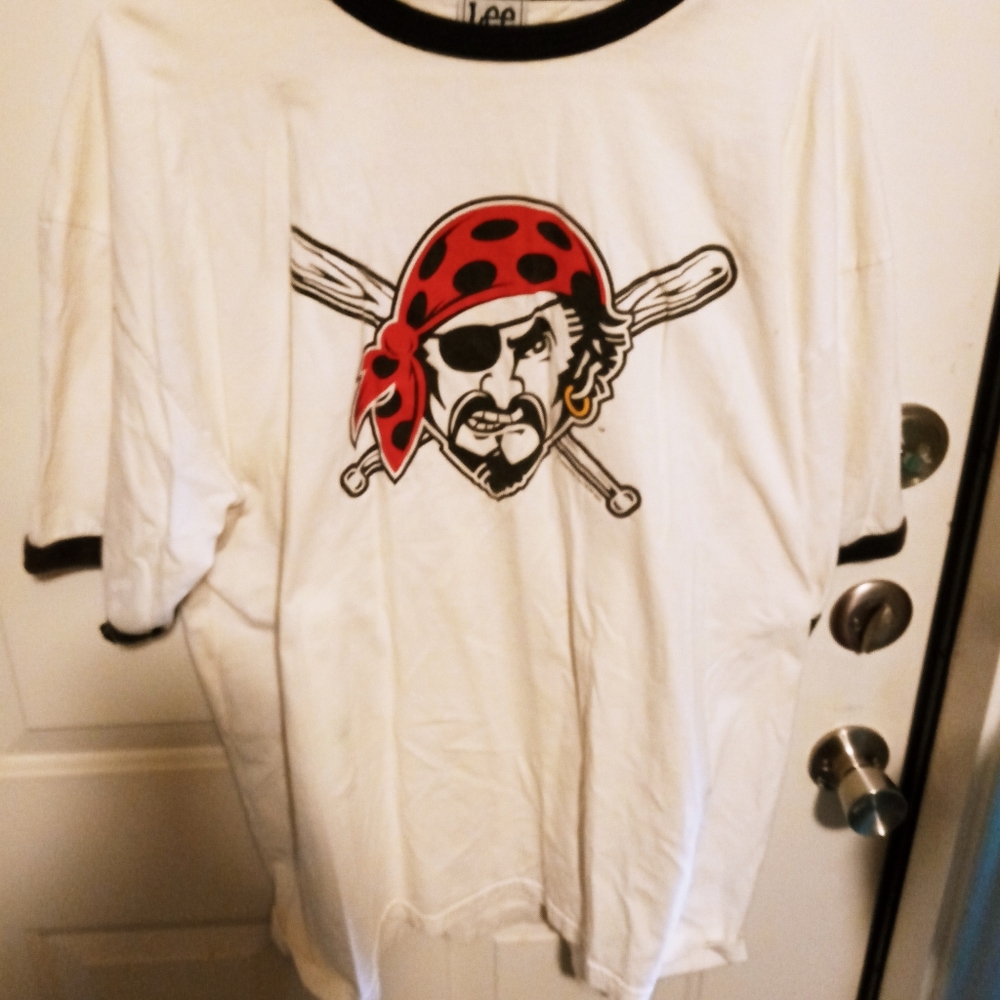 TB Buccaneers tee